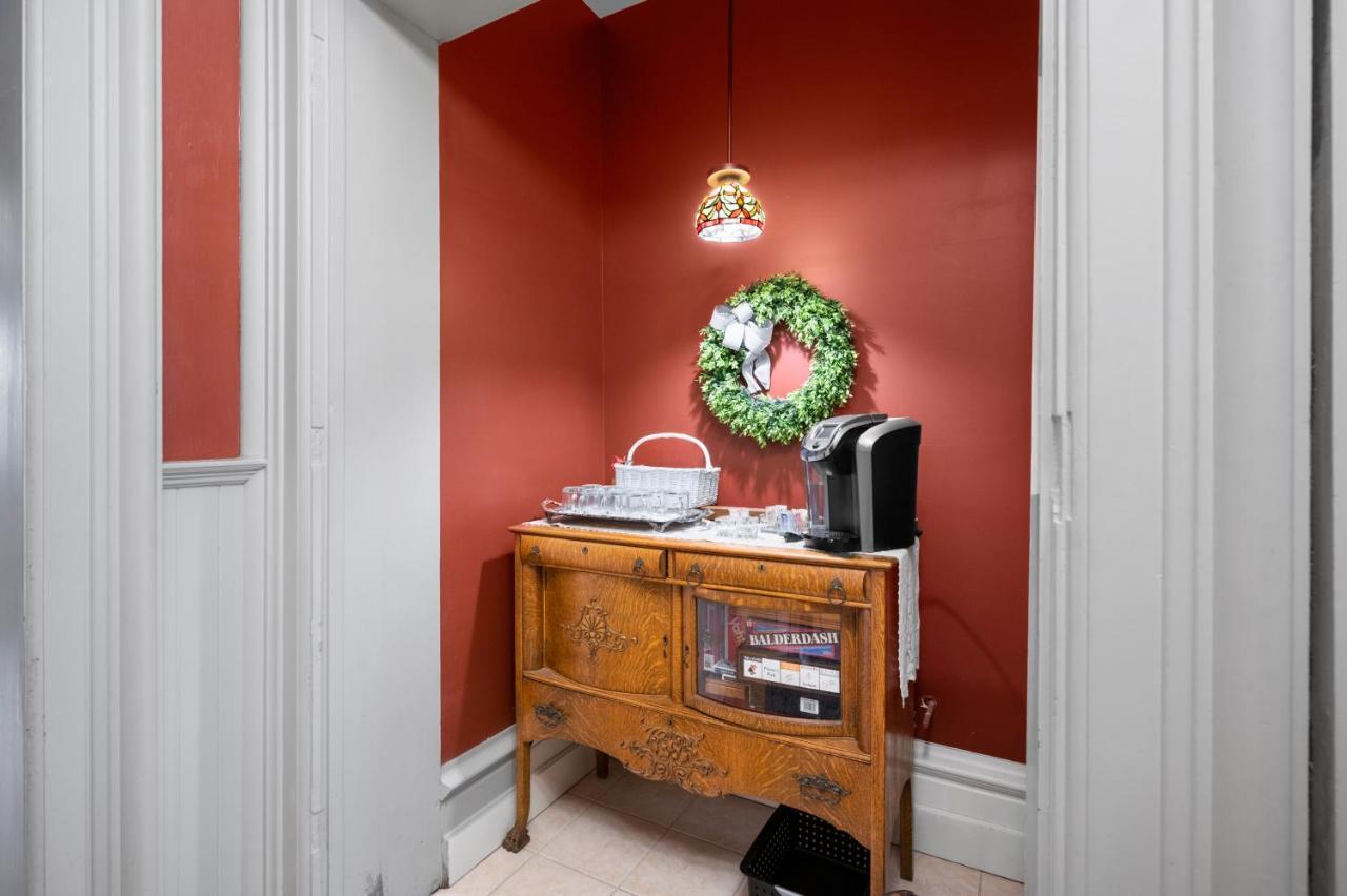The Vistula Rose B & B โตเลโด ภายนอก รูปภาพ
